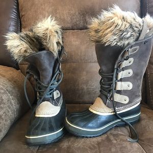 Sorel waterproof boots